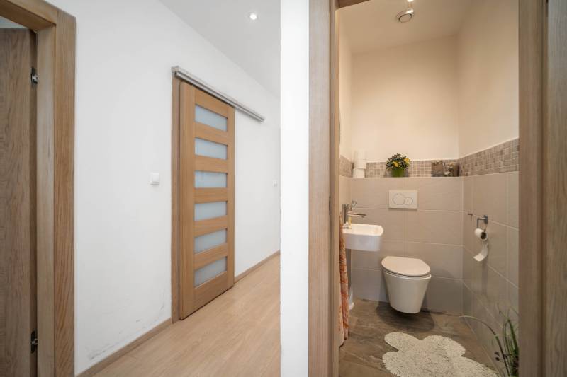 Sale Family house, Family house, Bruck an der Leitha, Austria