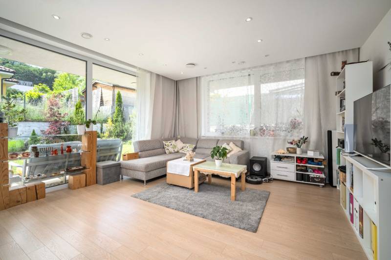 Sale Family house, Family house, Bruck an der Leitha, Austria