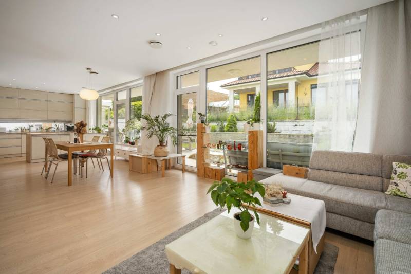 Sale Family house, Family house, Bruck an der Leitha, Austria