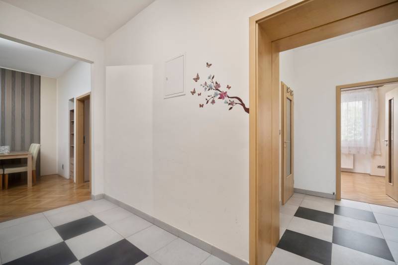 Sale Two bedroom apartment, Two bedroom apartment, Karadžičova, Bratis