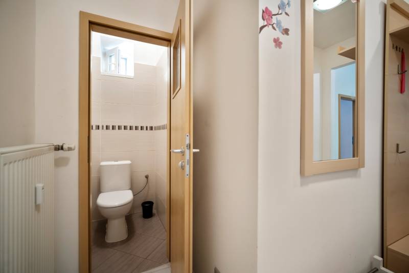 Sale Two bedroom apartment, Two bedroom apartment, Karadžičova, Bratis
