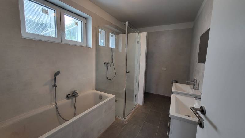 Rent Three bedroom apartment, Three bedroom apartment, Neusiedl am See