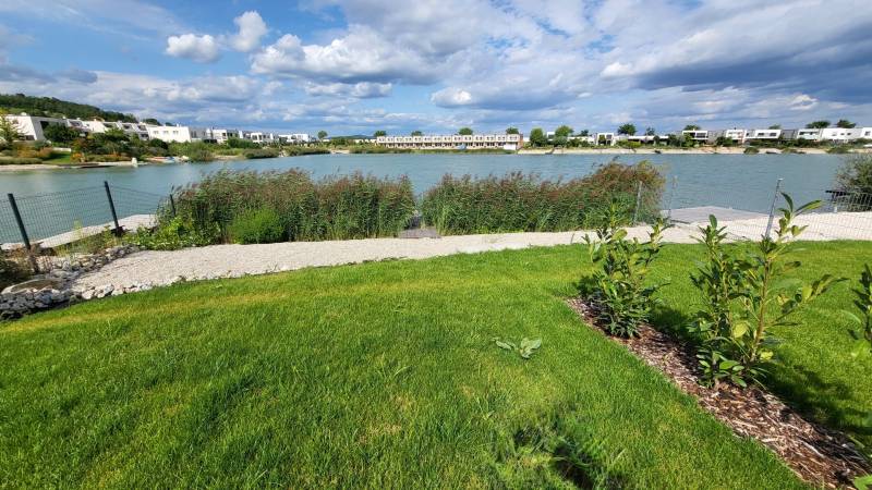Rent Four+ bedroom apartment, Four+ bedroom apartment, Neusiedl am See