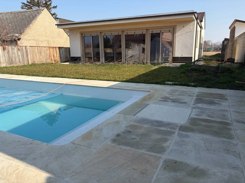 Sale Family house, Family house, Bruck an der Leitha, Austria