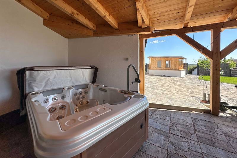 Sale Family house, Family house, Bruck an der Leitha, Austria