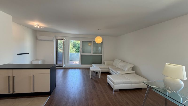 Rent Two bedroom apartment, Two bedroom apartment, Bruck an der Leitha